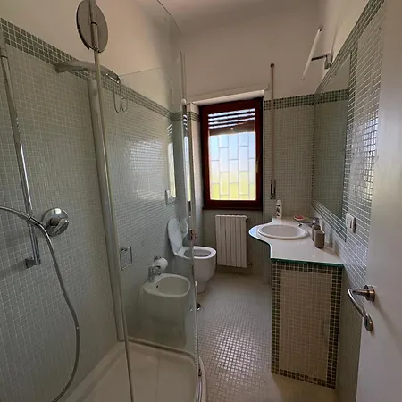 Laurina House Apartment *