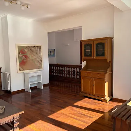 Laurina House Appartamento Roma
